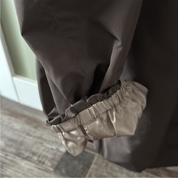 Hilary Radley Lightweight Jacket - Picture 3 of 15